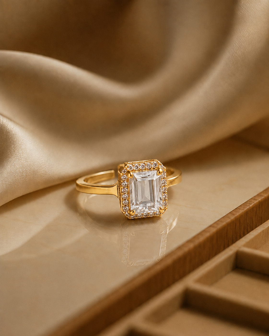 Crystal Halo Ring