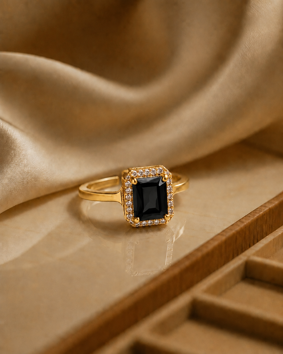 Crystal Halo Ring